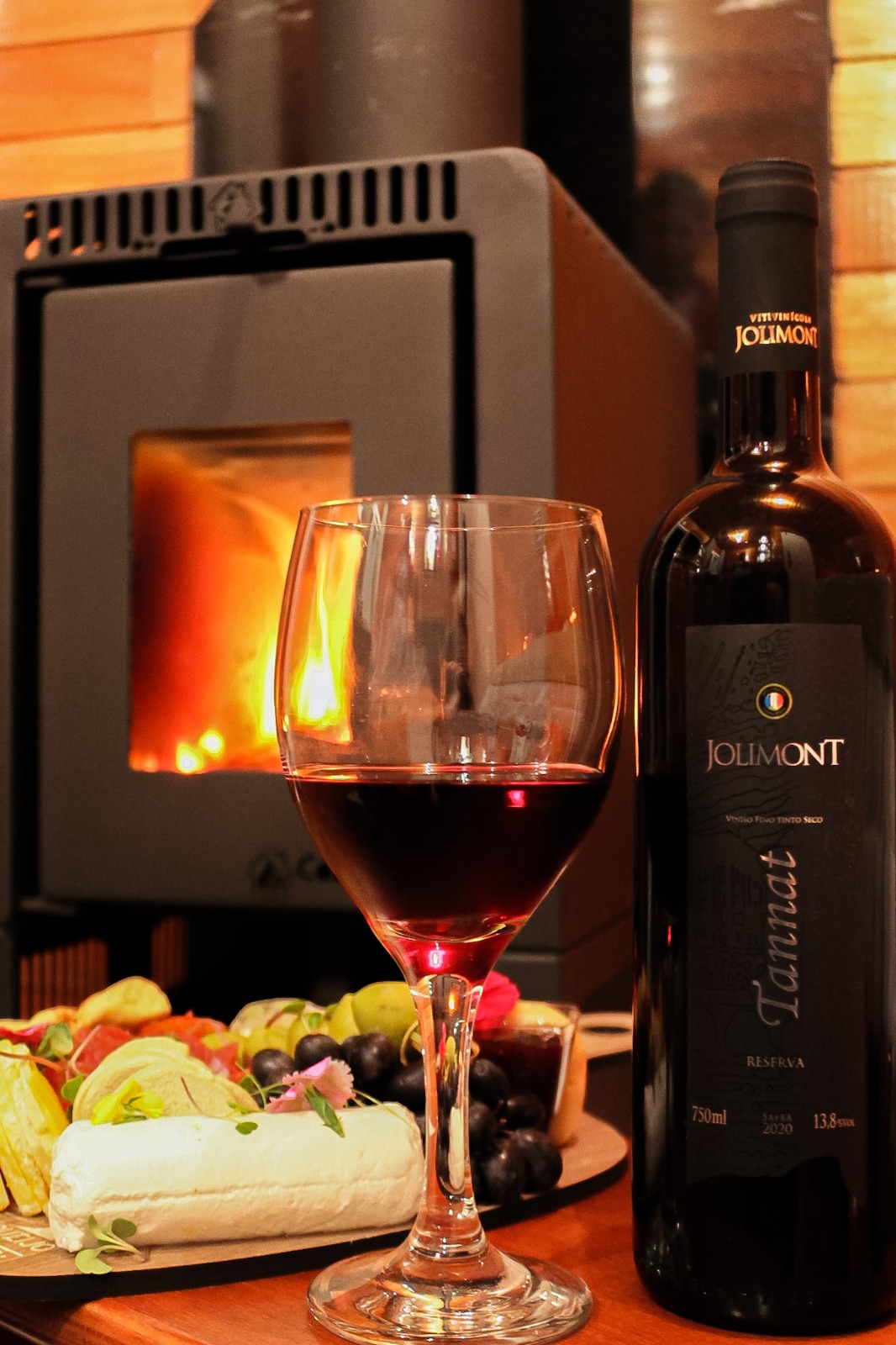 🔥 Chalé Chimango – Aconchego de Serra com Toque Rústico e Charmoso ✨