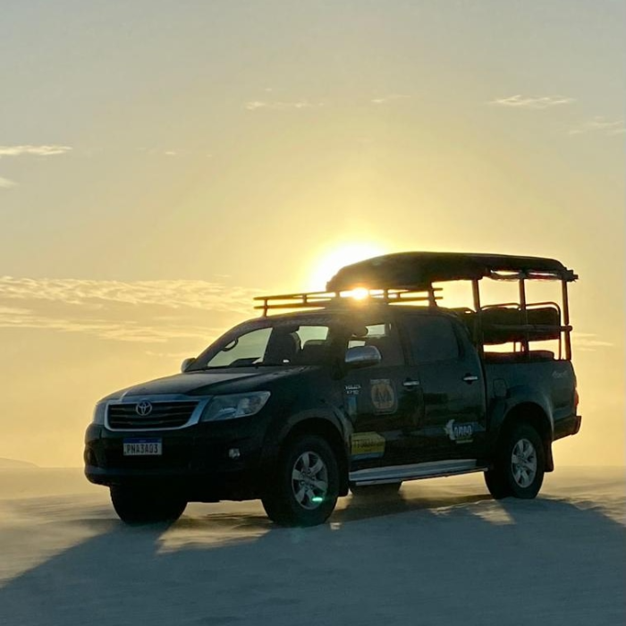🚙 Agência Descubra Jeri
Explore o melhor de Jericoacoara com conforto e aventura!

Especializada em passeios de jardineira, a Descubra Jeri leva você pelos encantos do lado leste e oeste da vila – lagoas paradisíacas, dunas, mirantes e paisagens de tirar o fôlego.

Viva experiências inesquecíveis com quem entende de Jeri! 🌵🌊