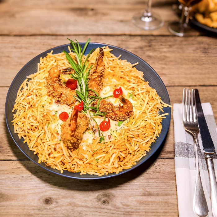 Aproveite nosso Happy Hour com ofertas exclusivas:
- *Compre 2 petiscos e pague apenas o valor do maior!*