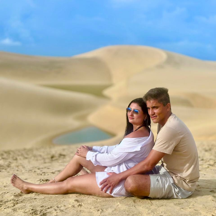 Na Vss Tours, cada roteiro é feito com carinho e atenção aos detalhes.Mais do que vender um passeio, a gente cria experiências personalizadas, pensadas para quem quer aproveitar o litoral cearense sem preocupação e com o conforto que só um atendimento humanizado oferece.Seja em casal, família ou grupo de amigos, tudo é planejado para combinar com o seu estilo:📍 Roteiros exclusivos📷 Paradas estratégicas para fotos🍽️ Dicas de onde comer e aproveitar (no nosso grupo vip do WhatsApp)🚙 Motoristas experientes e atenciosos👉 Escolha o passeio no app e viva um dia diferente, com o cuidado e o toque especial da Vss Tours - Valéria Sanches | Viagens e Turismo.
